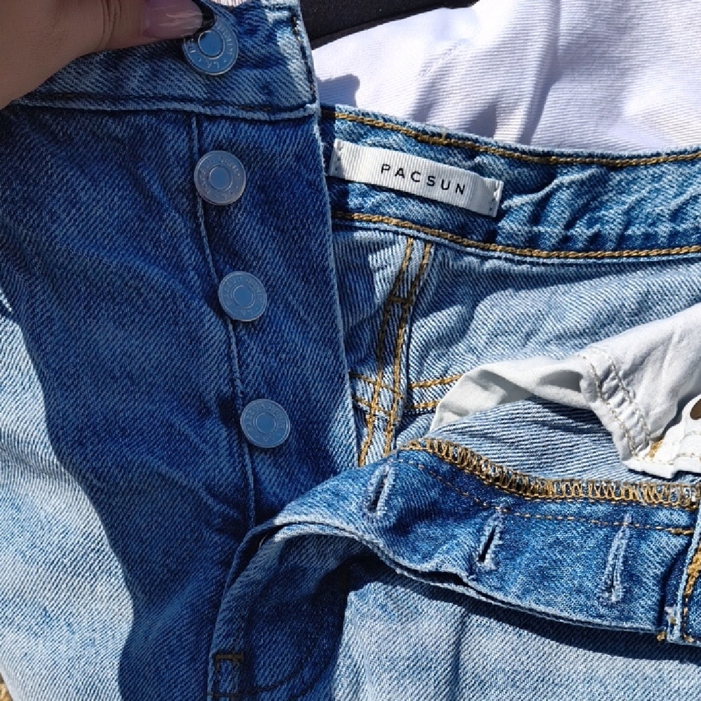 PacSun Light Blue Button-Fly Jeans